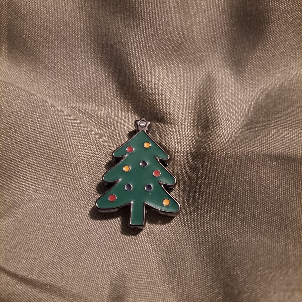 Lug Original Christmas Tree Charm